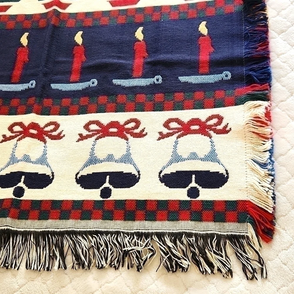 New Carpet Throw Christmas With fringe Hem Holidays Decor Vintage